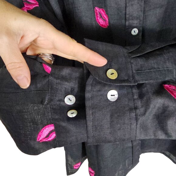 Casey Coleman Black Linen Button Up Shirt 2X Embroidered Pink Lip Artsy Eclectic - Picture 9 of 10